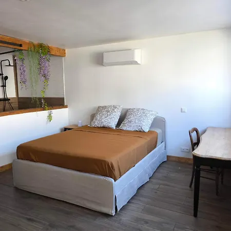 La Grange Des Rosiers Bas